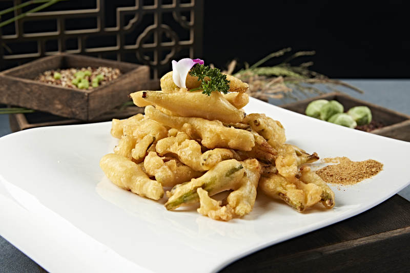 美味拖面油炸新鲜黄花菜