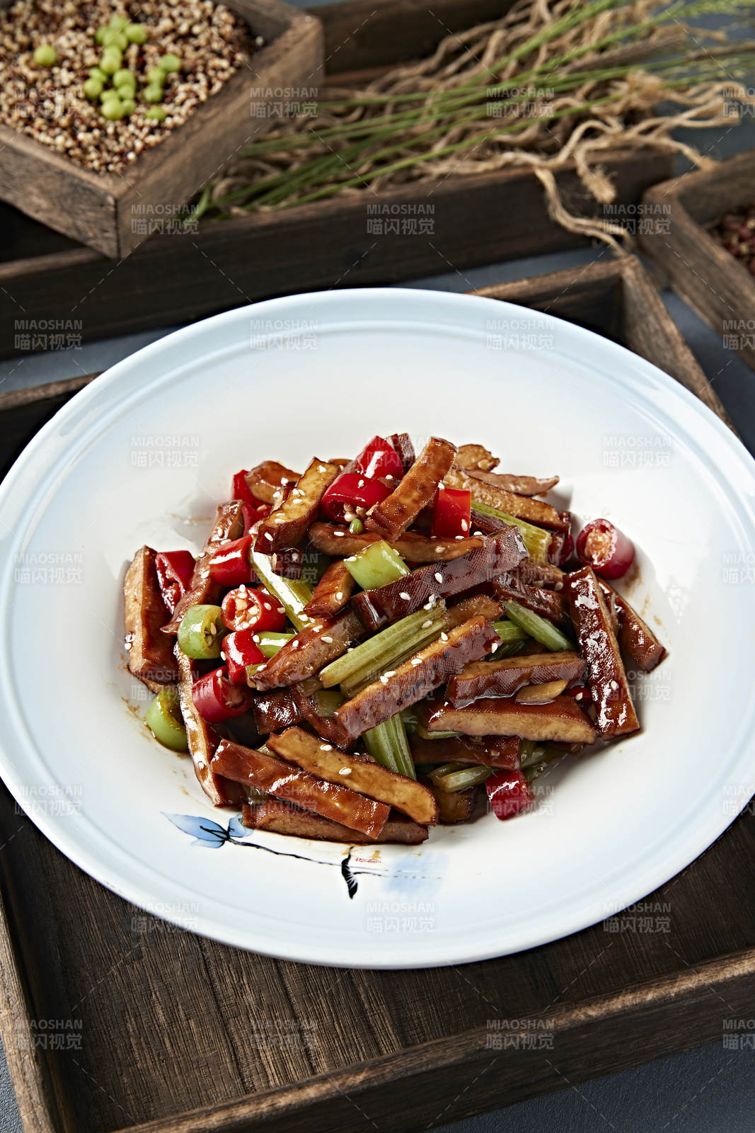 米椒西芹炒香干