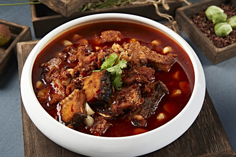 蒜香红油香辣炖鱼排