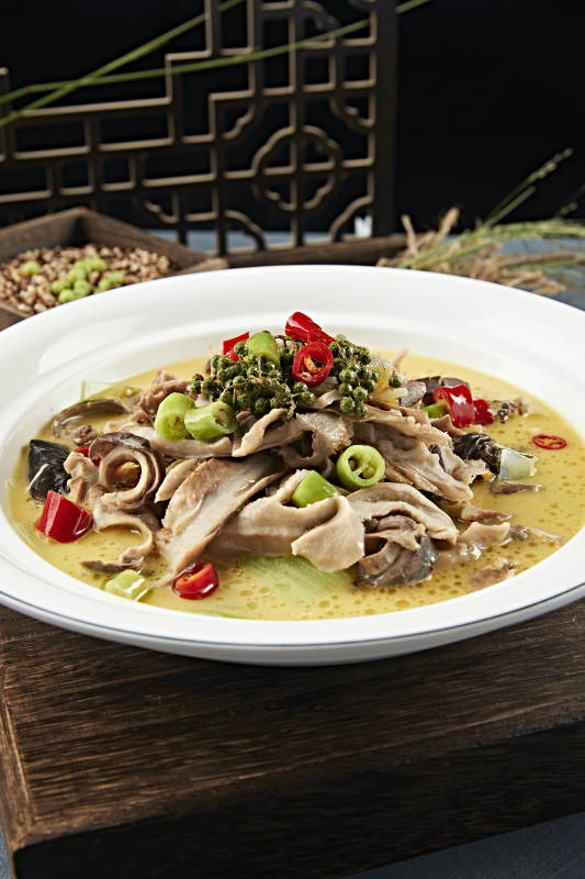 藤椒酸辣炖猪肚