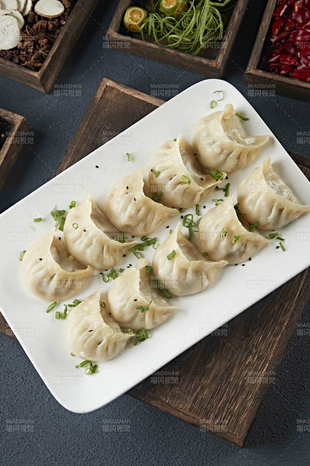 蒙古族没事羊肉蒸饺