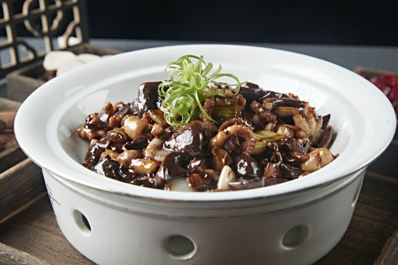 葱烧红肉菇海鲜小八爪