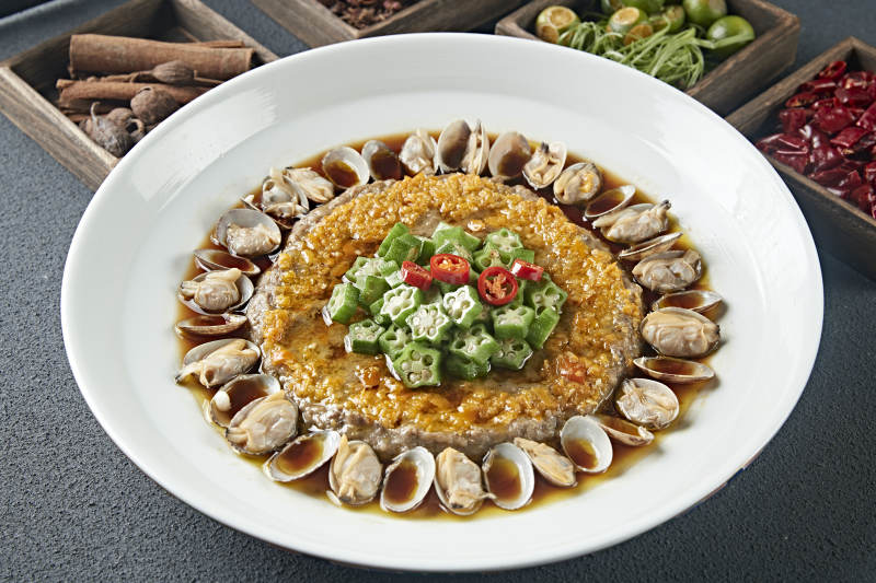 肉末饼花蛤鲜汤蒸秋葵