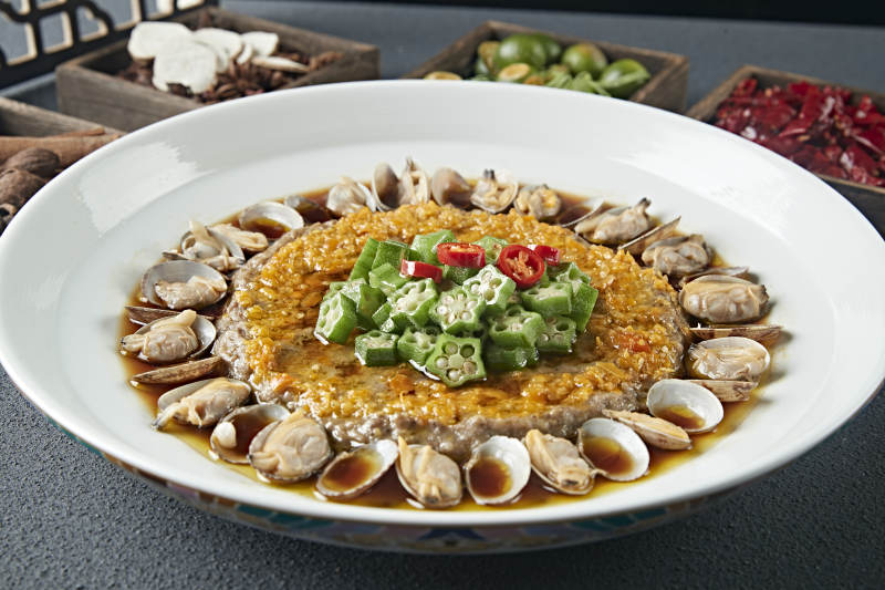 肉末饼花蛤鲜汤蒸秋葵