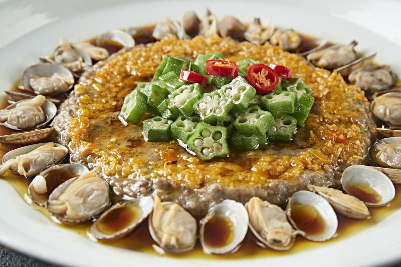 肉末饼花蛤鲜汤蒸秋葵