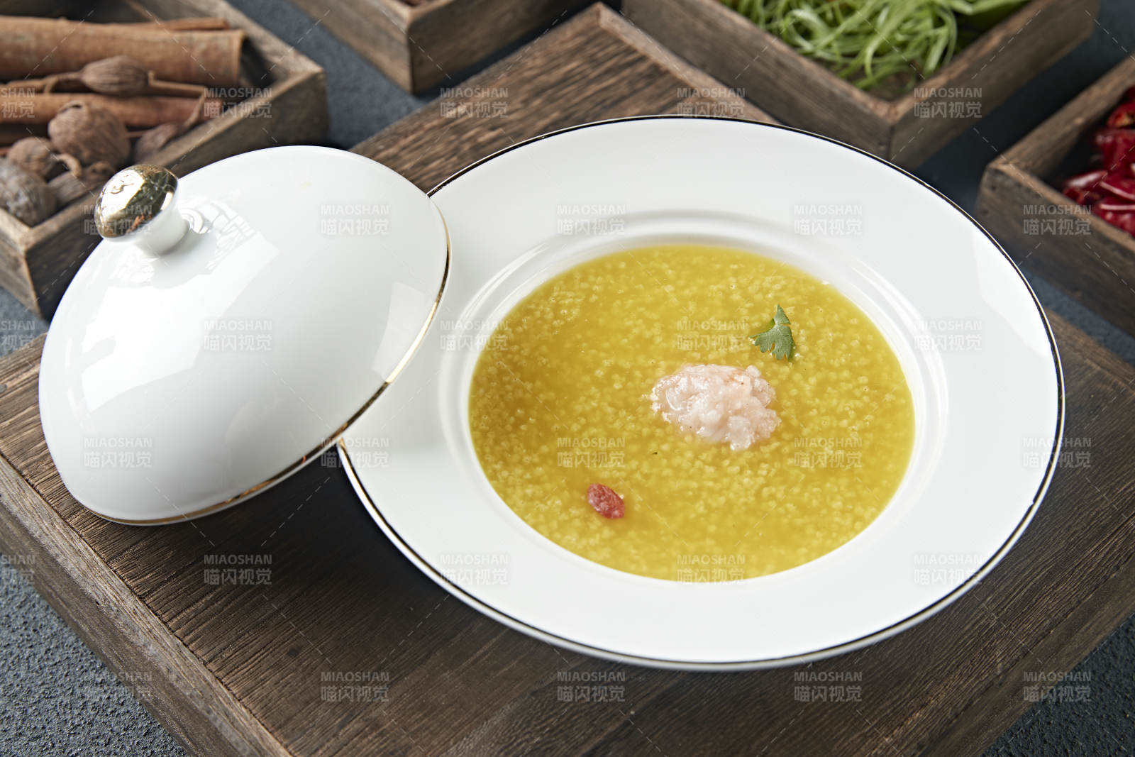 位菜 小米濃粥鮮蝦球蝦滑