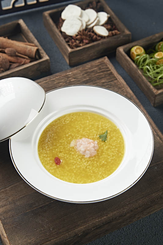 位菜 小米浓粥鲜虾球虾滑