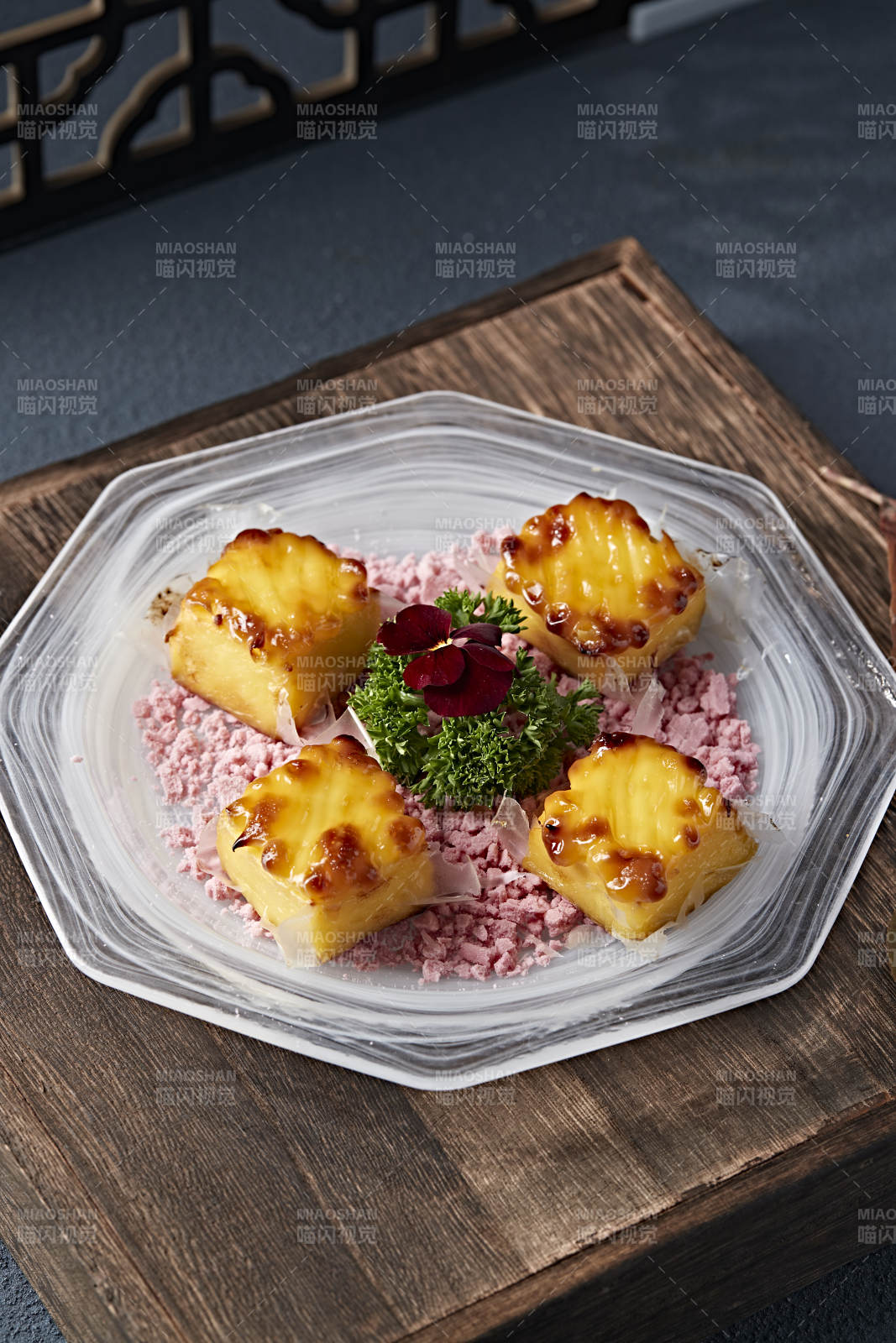 焦糖菠蘿芝士蛋糕