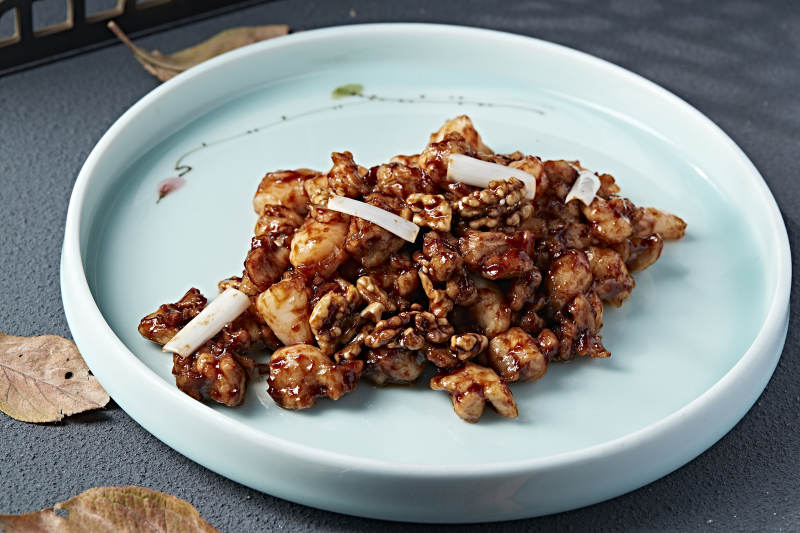 酱爆桃仁葱香虾仁鸡丁 鸡里蹦
