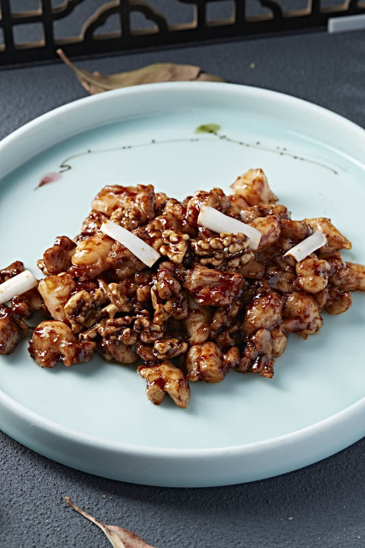 酱爆桃仁葱香虾仁鸡丁 鸡里蹦