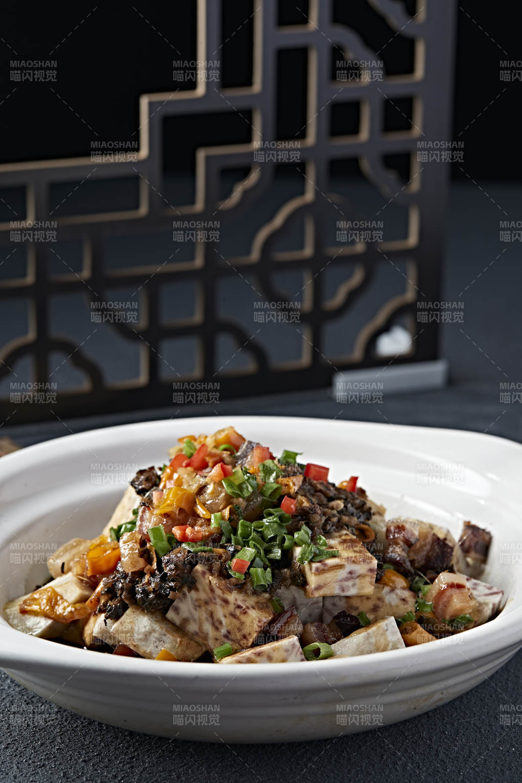 砂鍋梅菜咸肉煲香芋