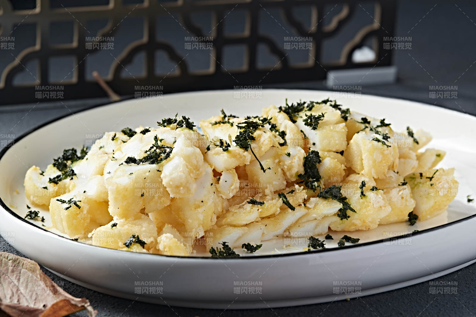 金沙咸蛋黄焗花枝大鱿鱼