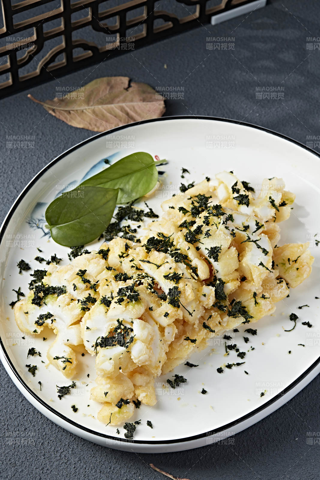 金沙咸蛋黄焗花枝大鱿鱼