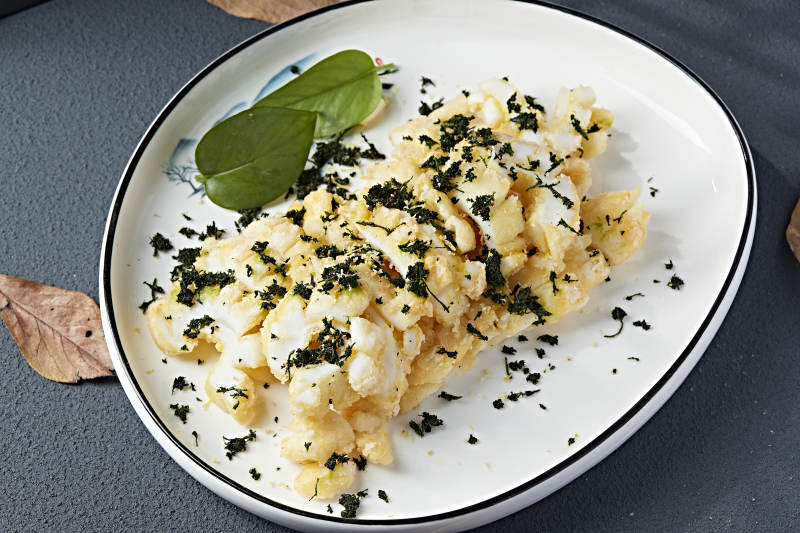 金沙咸蛋黄焗花枝大鱿鱼