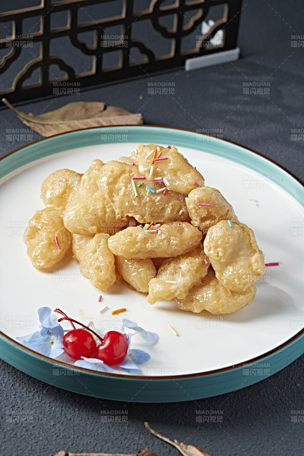 甜蜜油炸泡泡虾 气泡虾图片