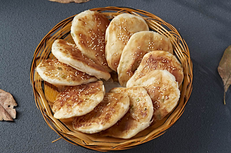 香酥油煎葱香口袋饼