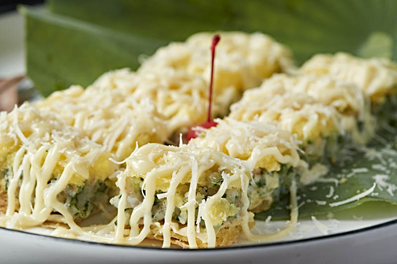 香煎蔬菜鮮蝦餅淋美乃滋醬