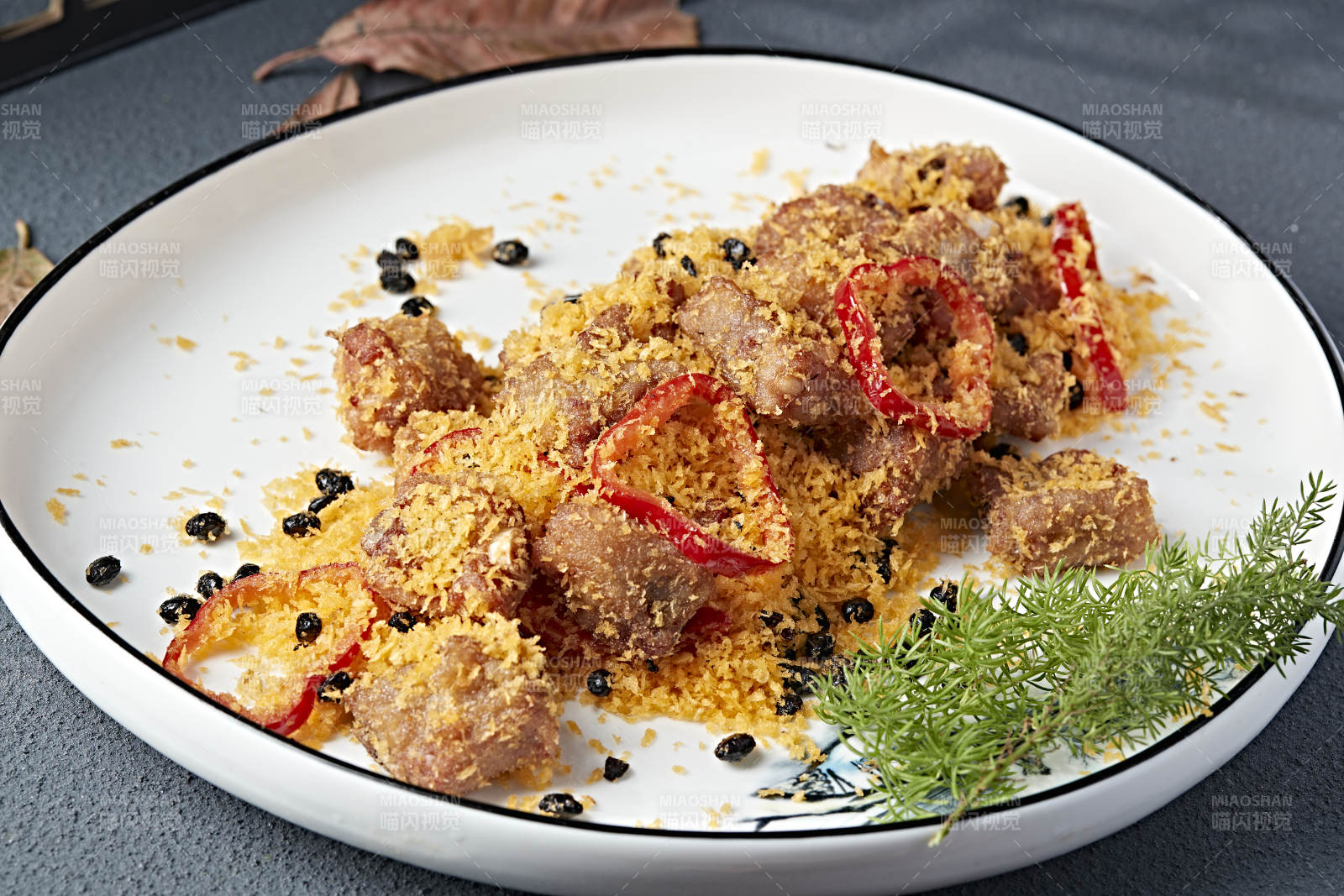 避風塘豆豉香炸蒜香骨