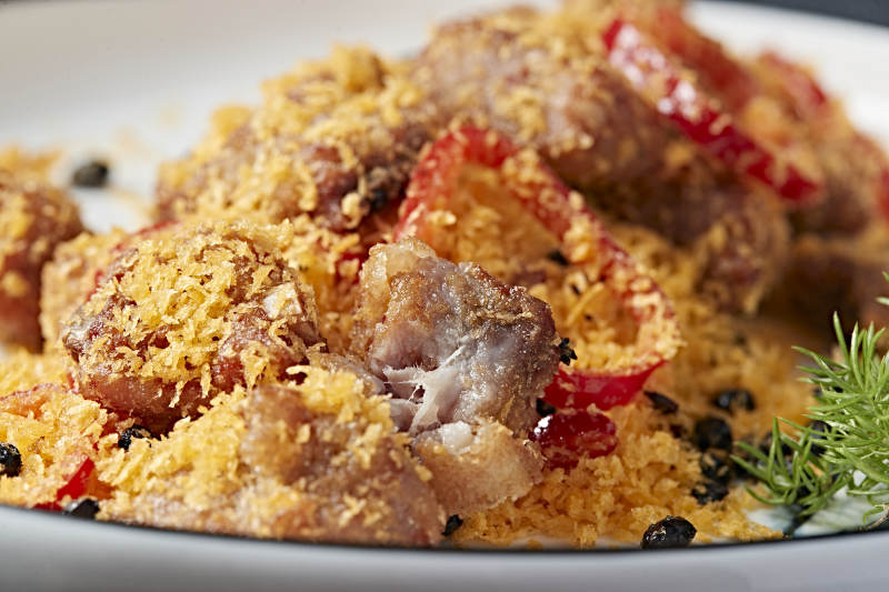 避風塘豆豉香炸蒜香骨