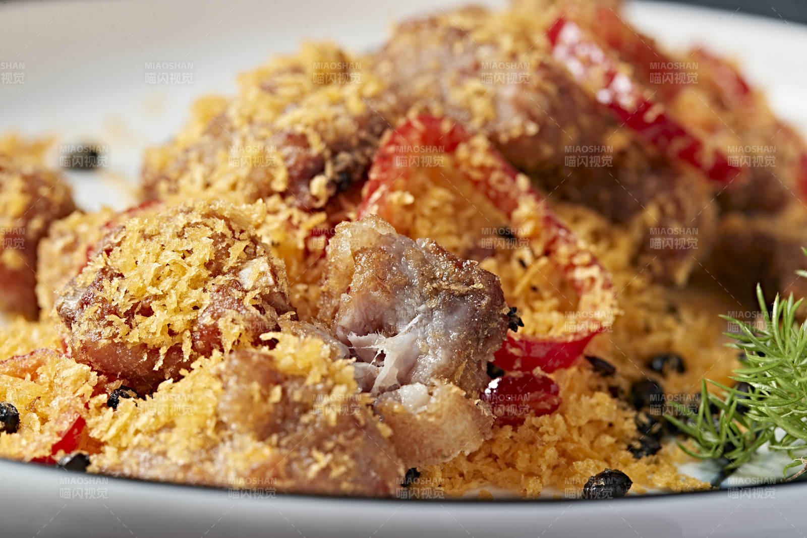 避風塘豆豉香炸蒜香骨