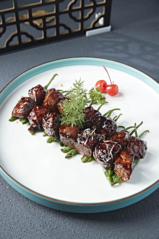 烧椒文火猪梅肉