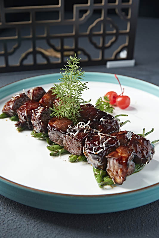 烧椒文火猪梅肉