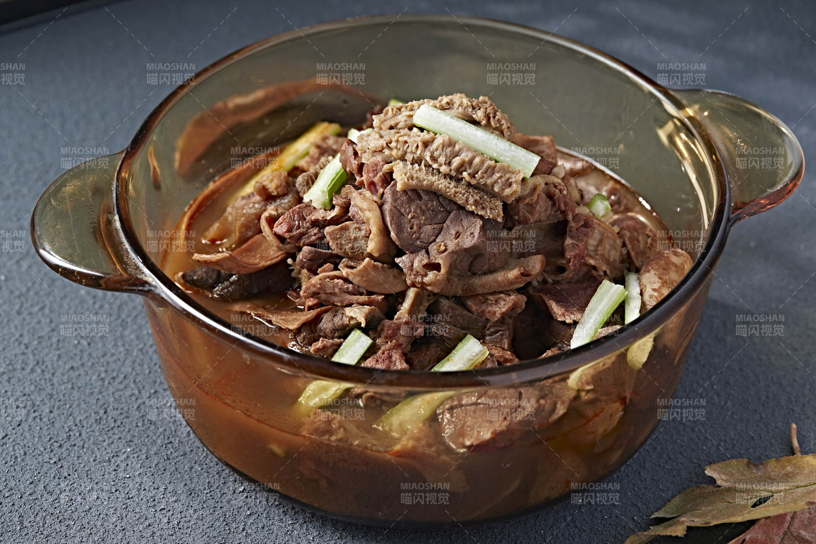 卤汁五香牛杂锅