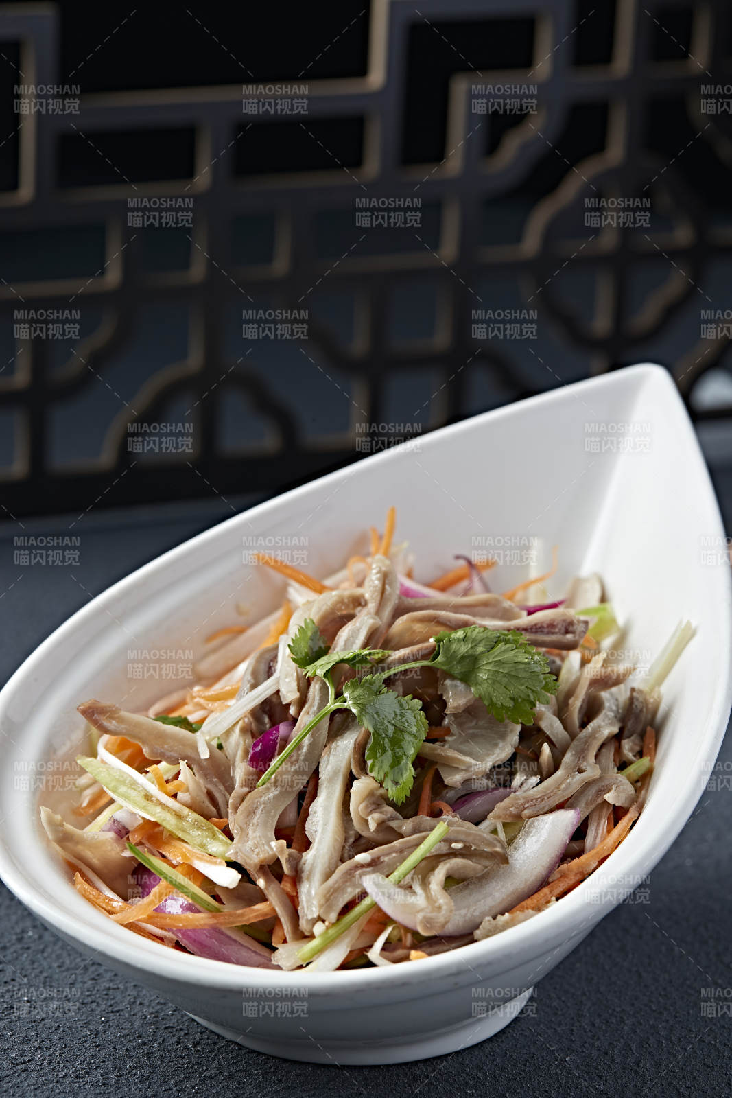 美味凉菜三丝拌猪肚