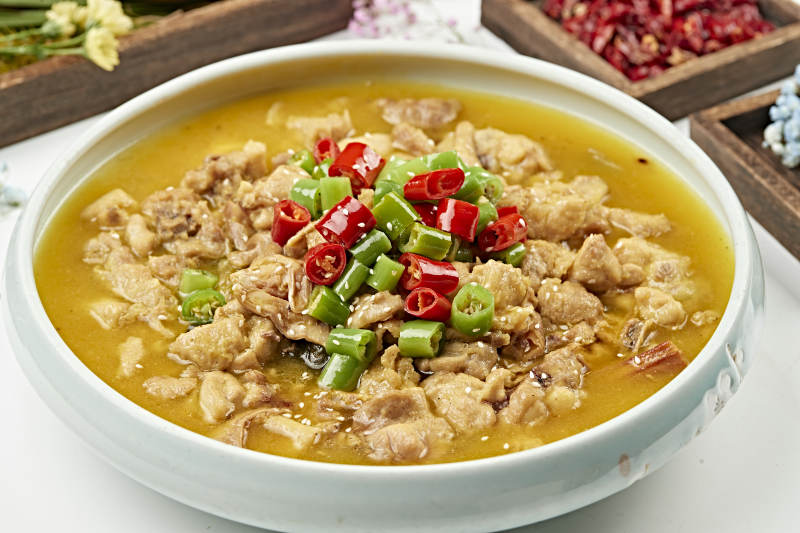 酸汤香辣鸡脆骨（酸汤掌中宝）