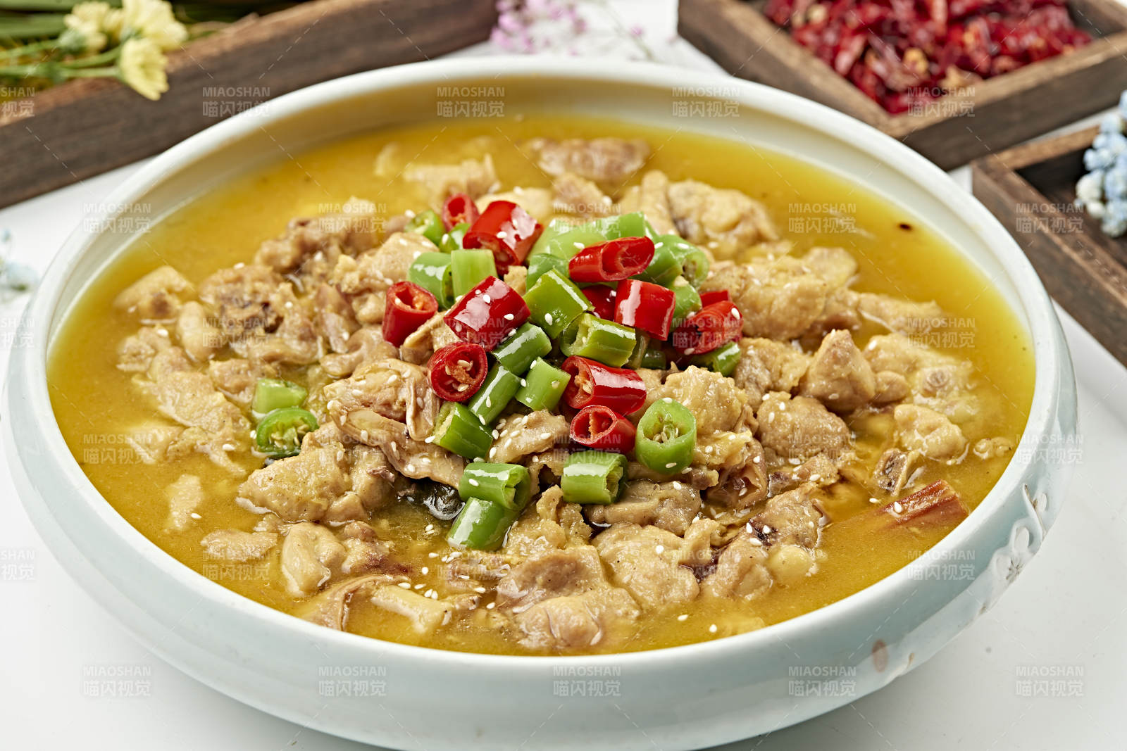 酸汤香辣鸡脆骨（酸汤掌中宝）