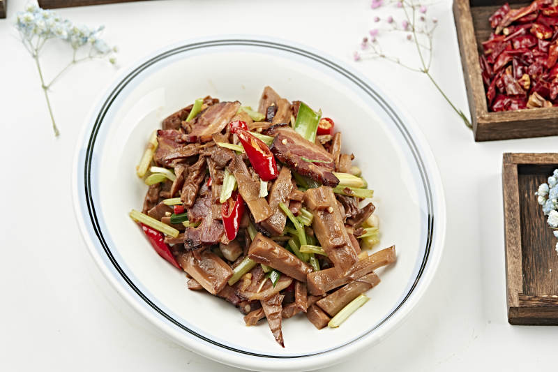 湘味冬笋炒湖南腊肉