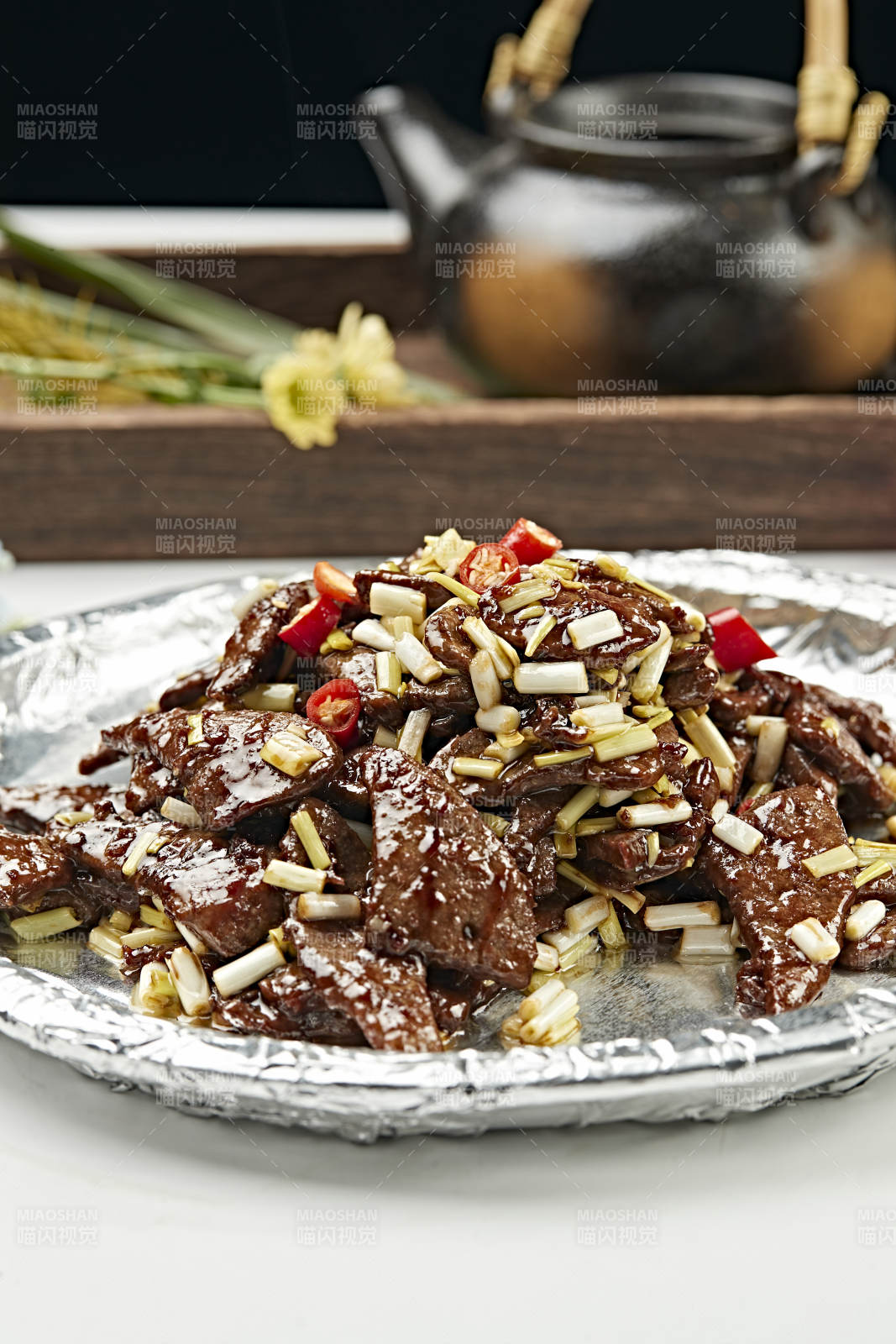 鐵板蔥香醬爆豬肝