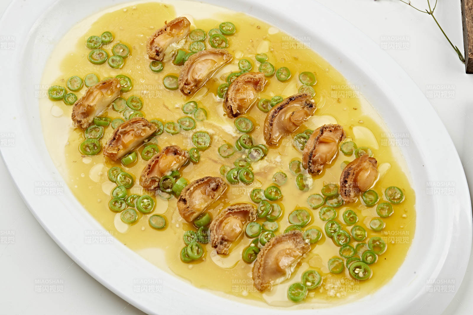 豉油鮮鮑魚蒸水蛋