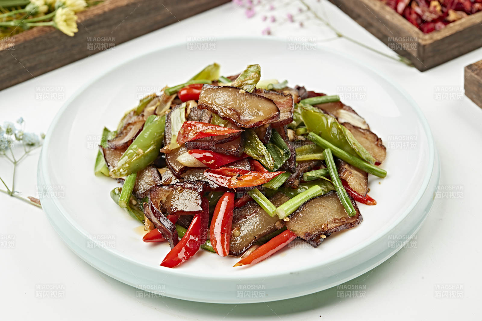 湘味蒜苗辣椒炒腊肉