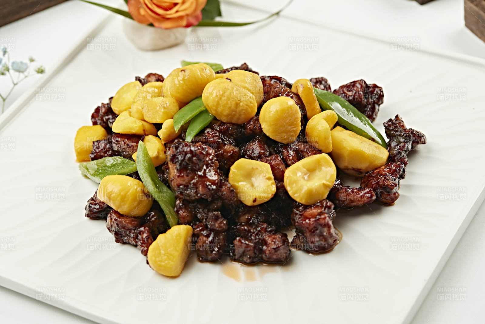 酱烧鸡腿肉鲜板栗