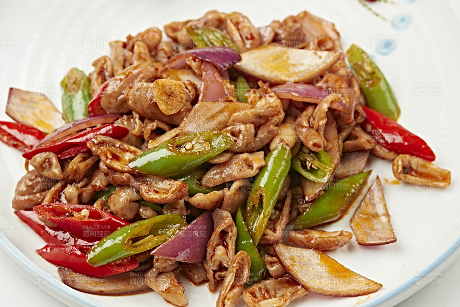 青紅辣椒洋蔥爆炒肥腸