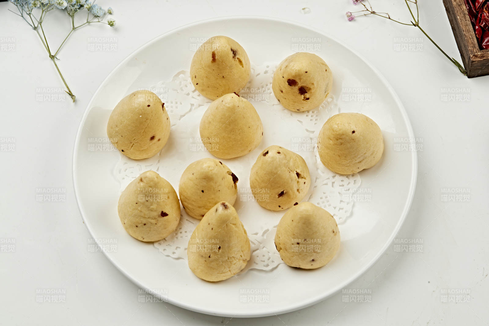 枣香栗子面杂粮小窝头