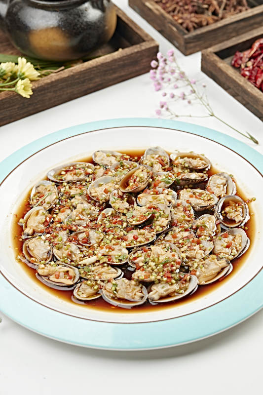 蒸魚豉油剁椒蒸花蛤