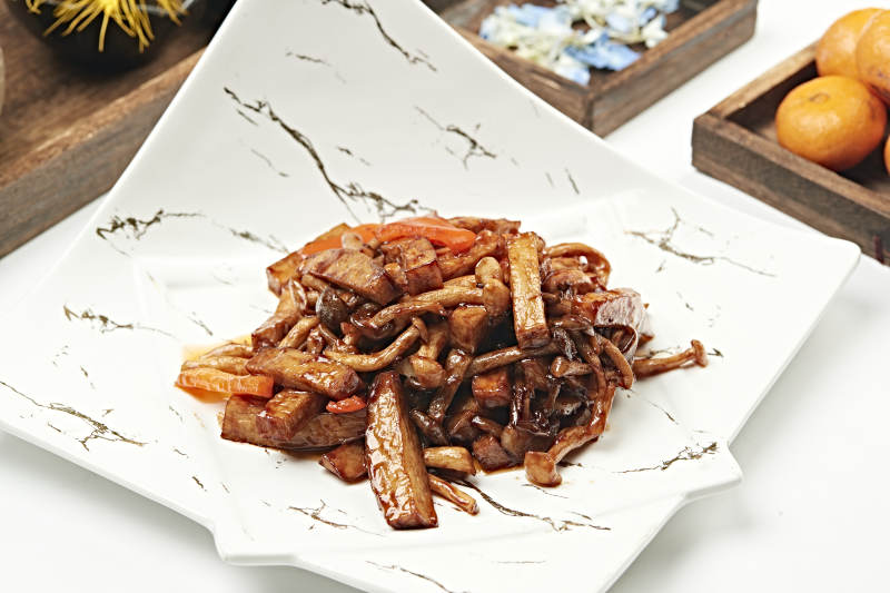 酱爆杏鲍菇海鲜菇彩椒