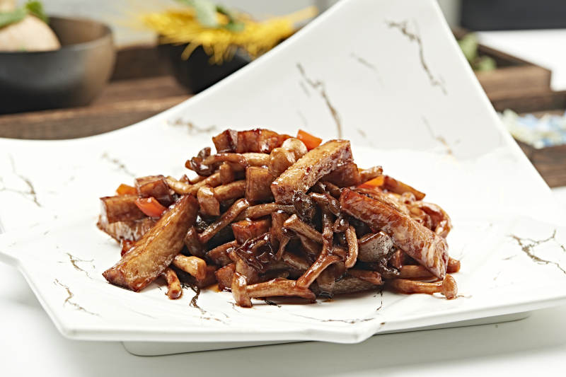 酱爆杏鲍菇海鲜菇彩椒