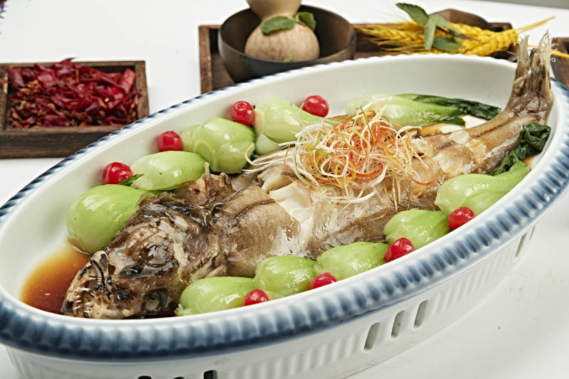 清蒸浇汁鲽鱼