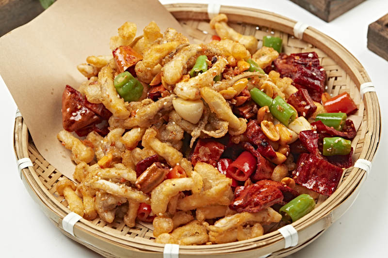 香辣酥炸鱿鱼须海鲜菇