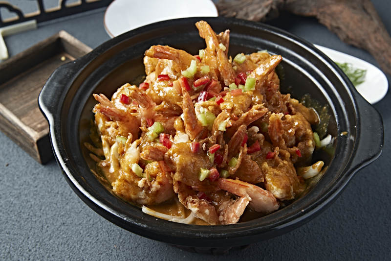 砂锅泰式咖喱虾