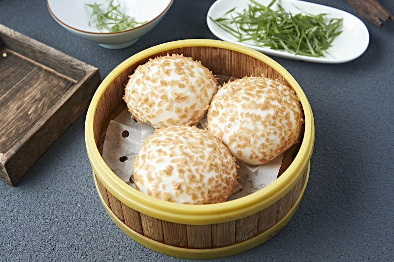 港式茶餐奶黄流沙包