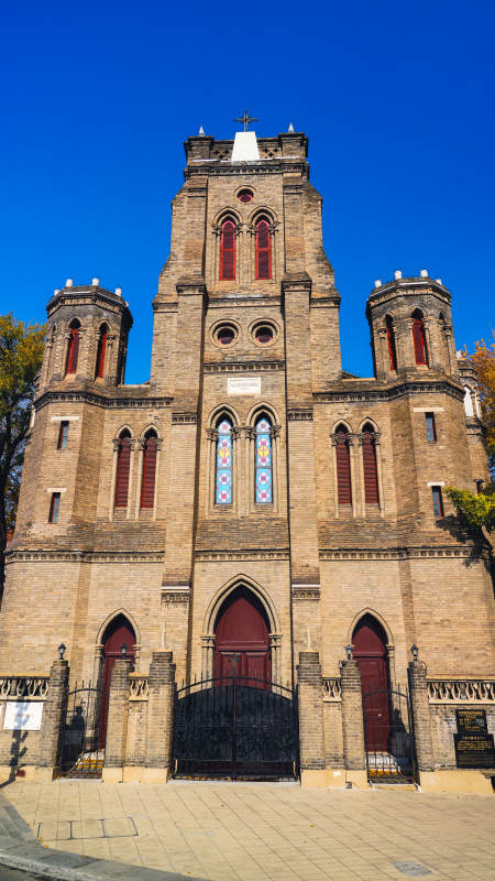 天津天主教堂仰视图