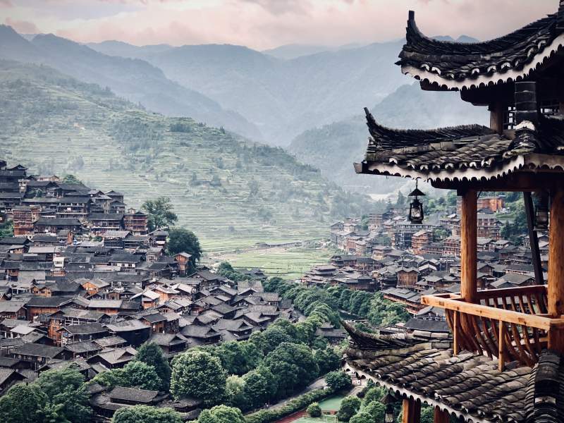 贵州千户苗寨 山间古寨晨景