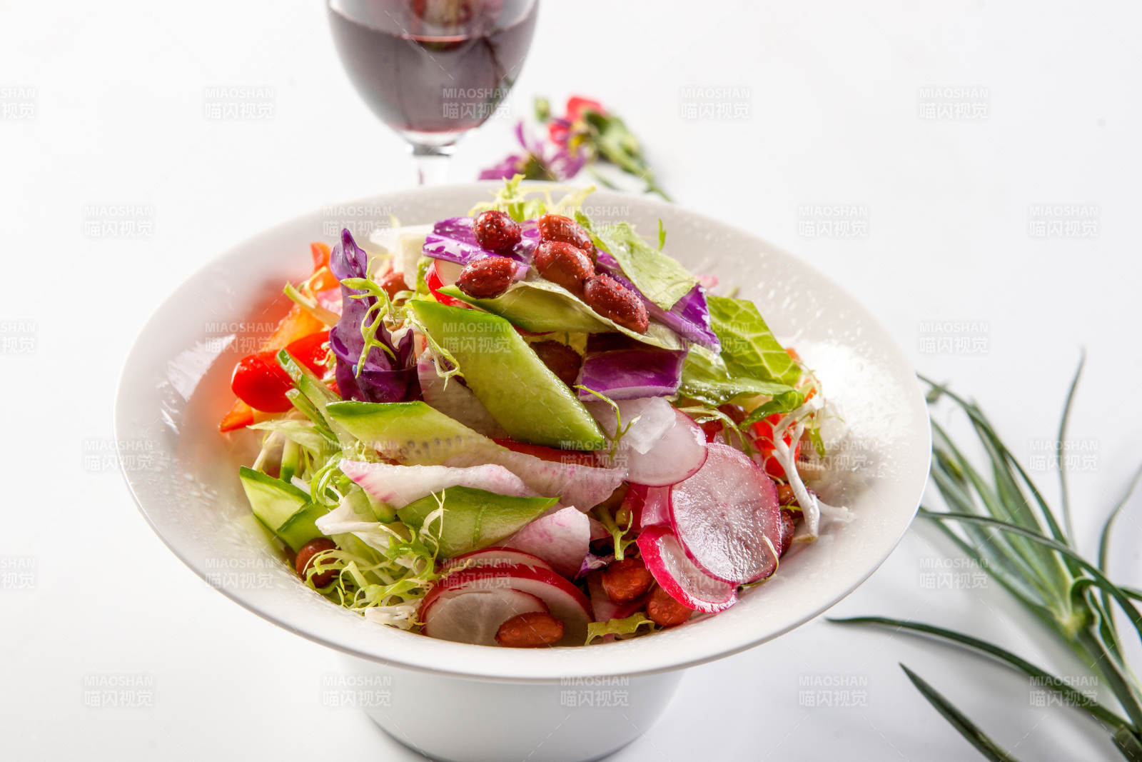 捞汁西芹丝-摄影图