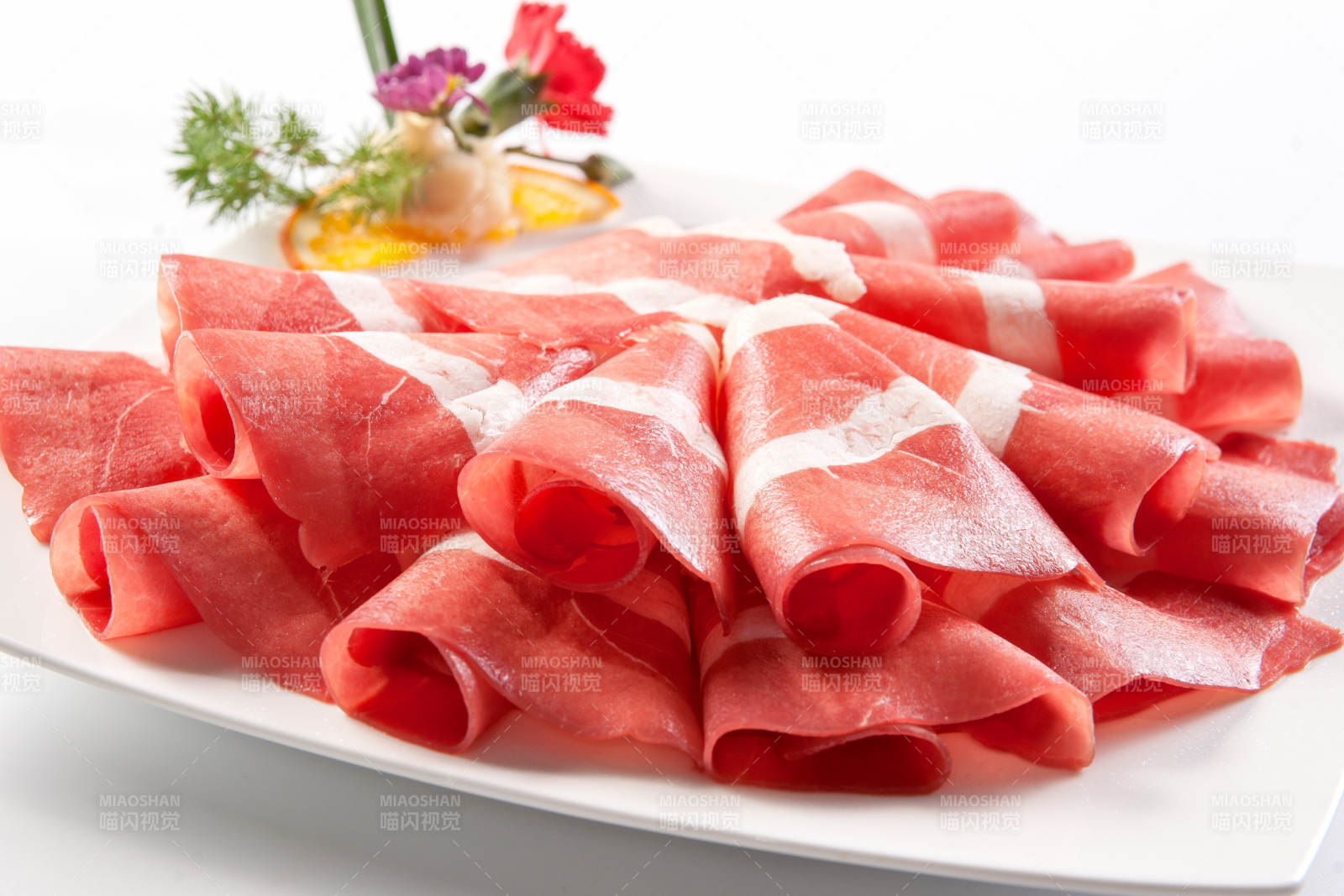 草原肥羊肥牛肉卷-摄影图