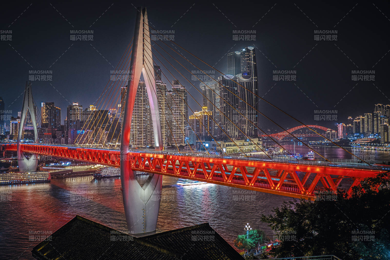 重庆市东水门大桥夜景
