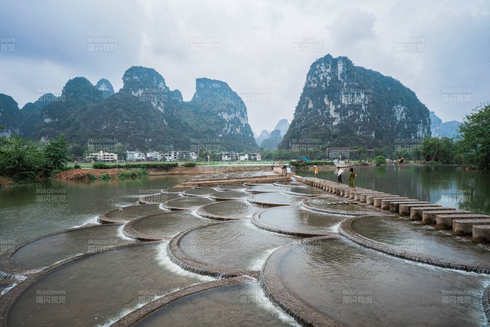广西崇左明仕田园鱼鳞坝